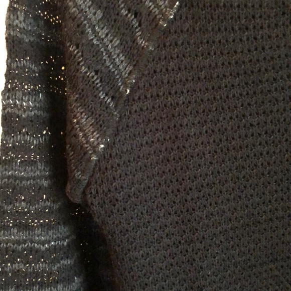 Threads 4 Thought 3/4 sleeve knit sweater L - Picture 2 of 4